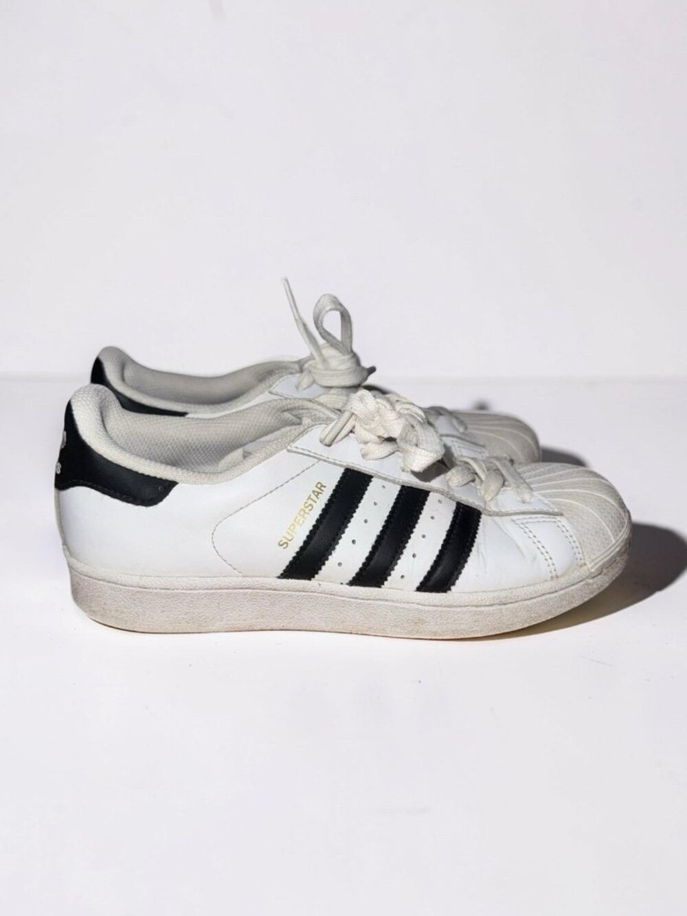 Adidas Originals Superstar Women’s Size 7 White Black Shell Toe Sneakers Shoes